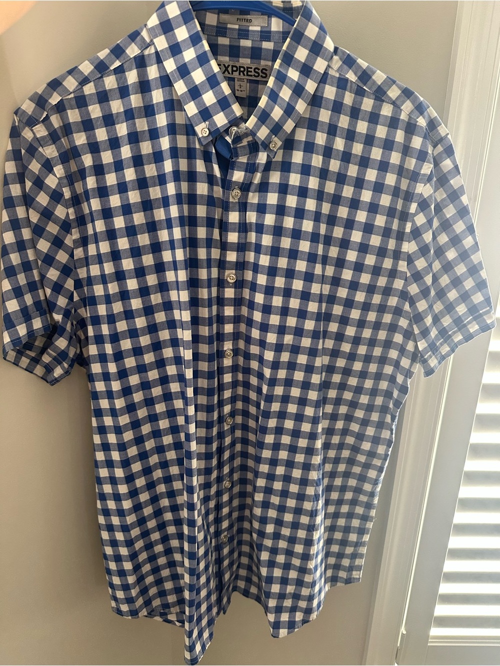 Express Blue and White checkered Button-Down Shirt L 16-16 1/2